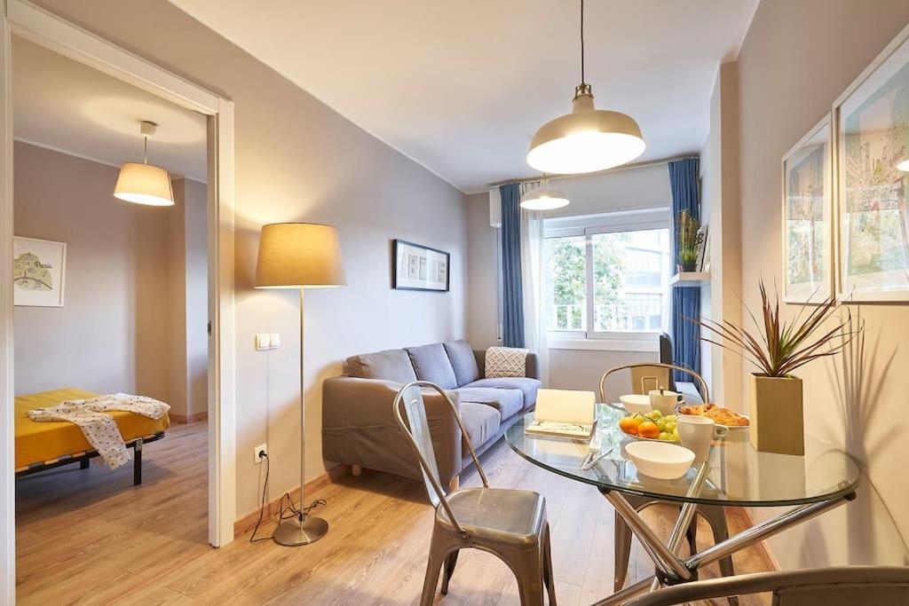 Bebarceloner Sant Andreu Apartments - 3 Bedrooms Exteriör bild
