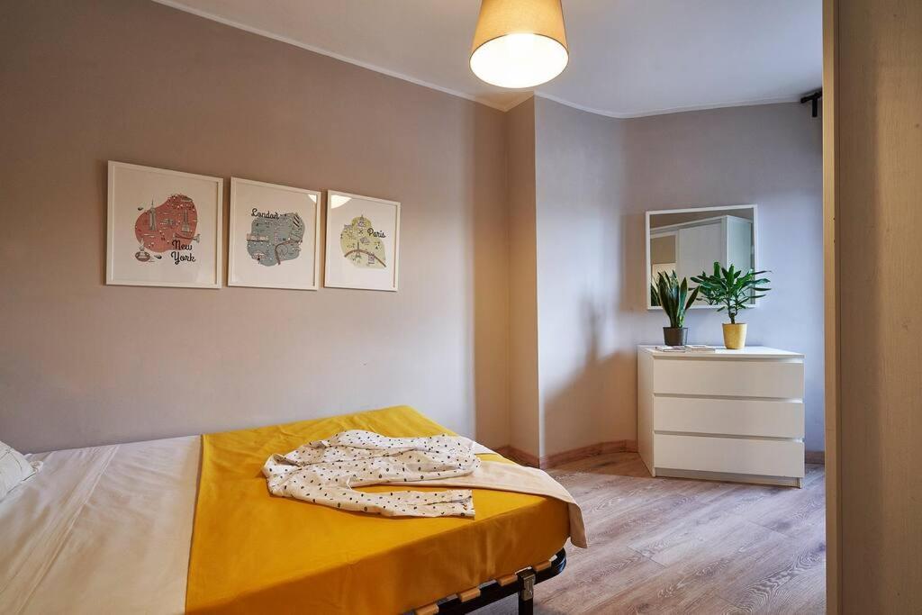 Bebarceloner Sant Andreu Apartments - 3 Bedrooms Exteriör bild