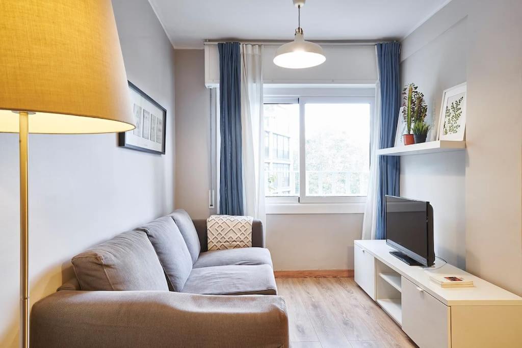 Bebarceloner Sant Andreu Apartments - 3 Bedrooms Exteriör bild