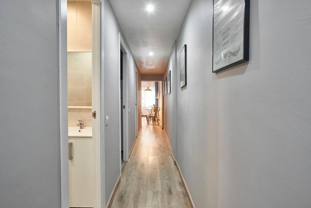Bebarceloner Sant Andreu Apartments - 3 Bedrooms Exteriör bild